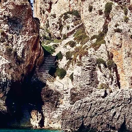 Bateau-hôtel Poseidon Boat Trips *